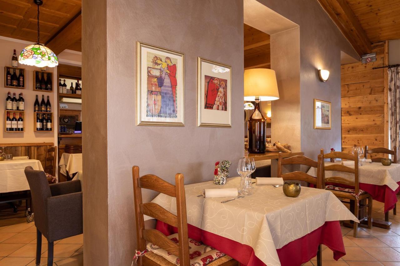 Mont Velan Chambres & Restaurant Saint-Oyen Luaran gambar