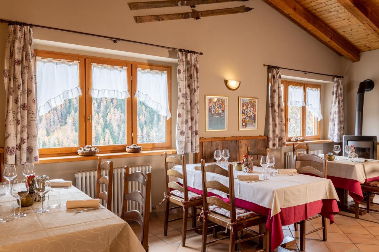 Mont Velan Chambres & Restaurant Saint-Oyen Luaran gambar
