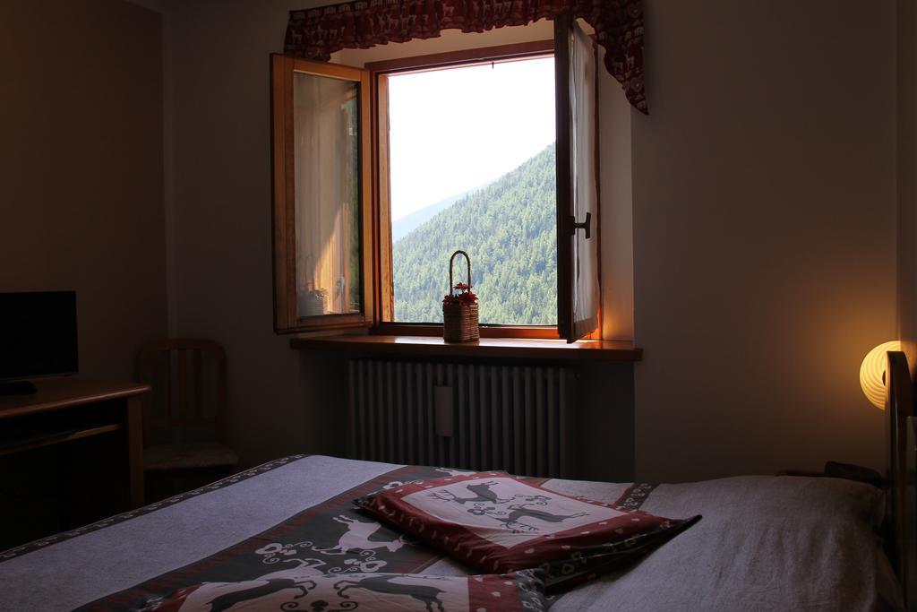 Mont Velan Chambres & Restaurant Saint-Oyen Luaran gambar