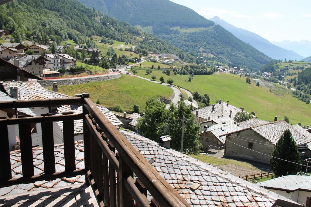 Mont Velan Chambres & Restaurant Saint-Oyen Luaran gambar
